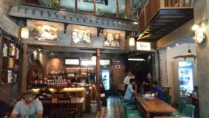 my quang ba mua inside