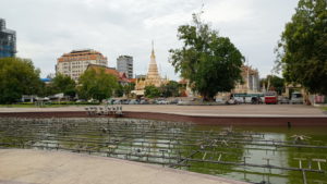 phnompenh botum fountain
