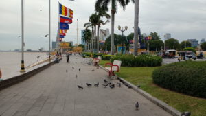 phnompenh riverfront daytime