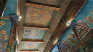 wat phnom main hall ceiling