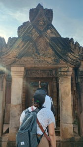 banteay srei 2nd wall lintel