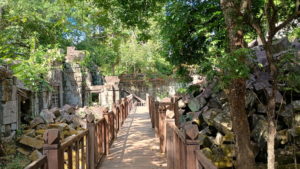beng mealea 1st corridor inside1
