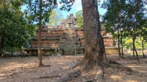 phimeanakas front far