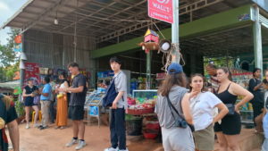 shop near kampon phluk