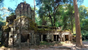 ta prhom ruins near eastern gate