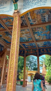 wat kompong phluk front near1