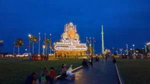 royal palace park night1