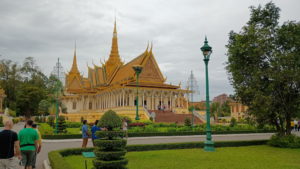royal palace preah tineang tevea vinichhay far