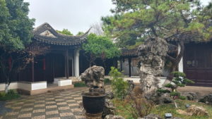 pan men fengjing qu memorial temple courtyard