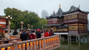 shanghai yuyuanshangcheng jiuquqiao landscape1