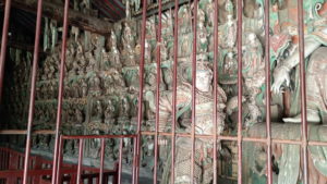 shuanglinsi qianfudian inside left