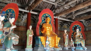 jinci fengshengsi daxiongbaodian inside