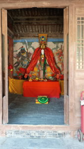 yanmenguan guandimiao inside