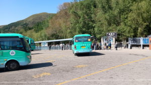 yanmenguan shuttlebus parking