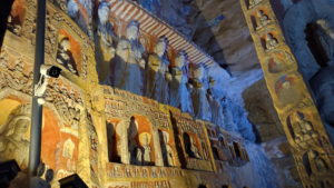 yungangshiku cave11 inside3