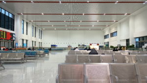langzhong railway station waitingroom